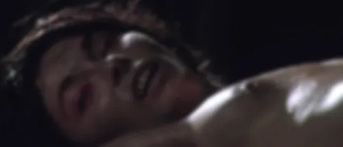 bestcelebgirls.com: jenny spain naked in deadgirl