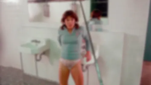 bestcelebgirls.com: denise cheshire naked in graduation day