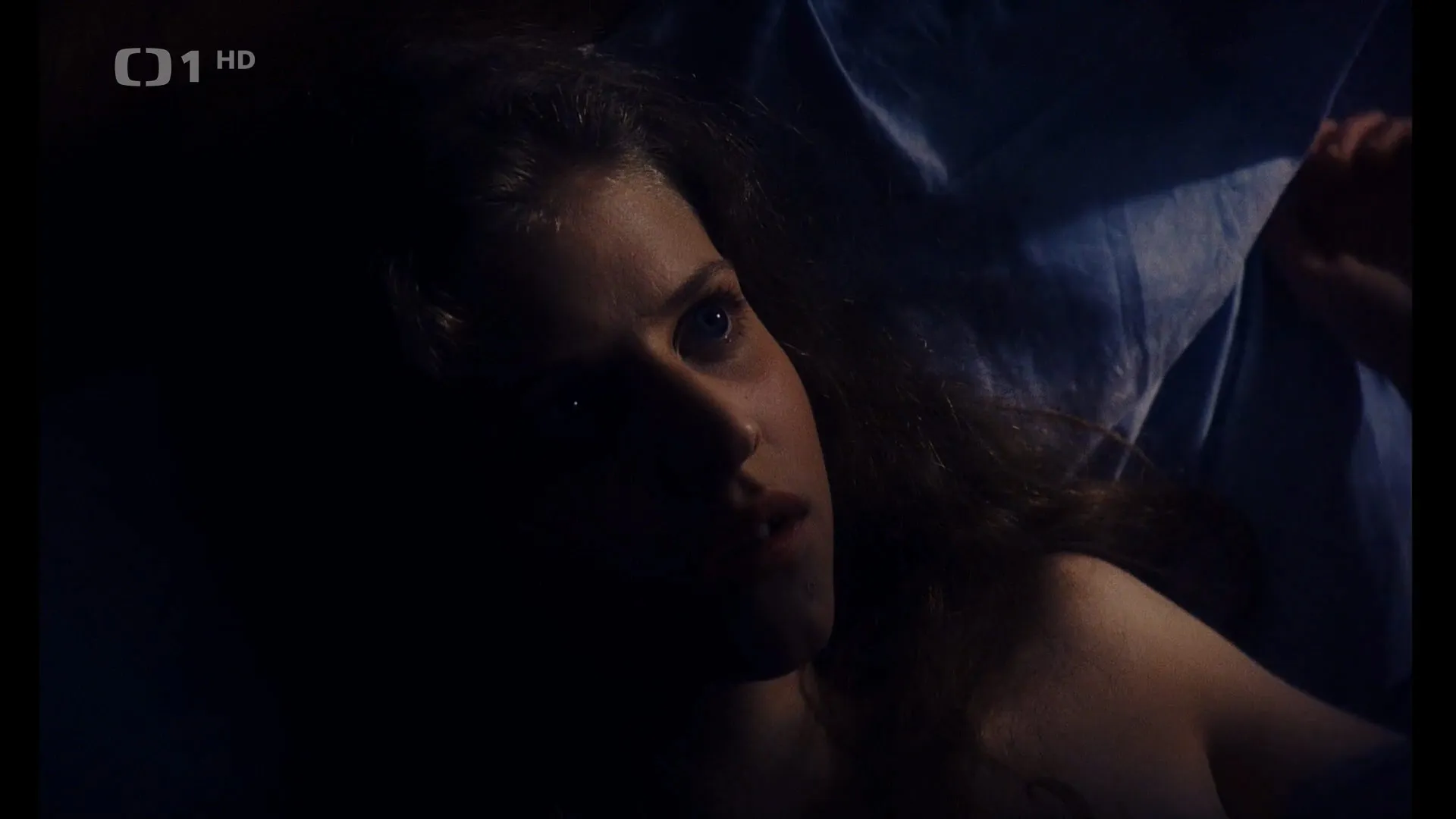 bestcelebgirls.com: klara botkova & jitka jezkova sex in bajecna leta pod psa movie