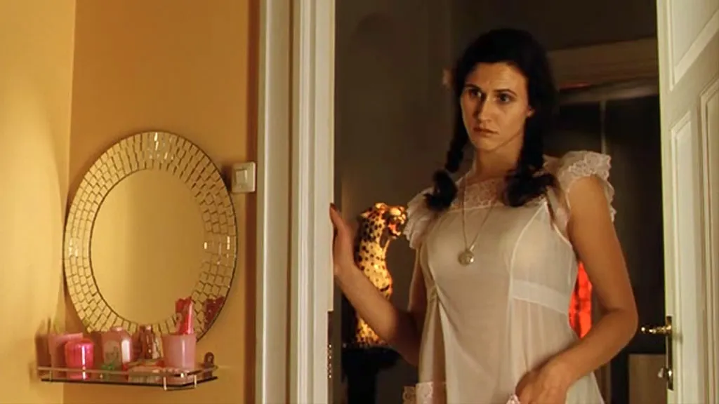 bestcelebgirls.com: amanda jean kvakland sex in lille frk norge movie